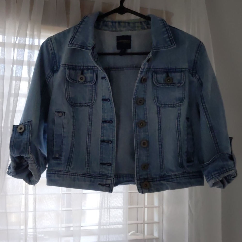 Cropped Denim Jacket